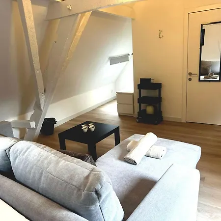 Charming & Cozy 3 In Center With Wifi شقة *